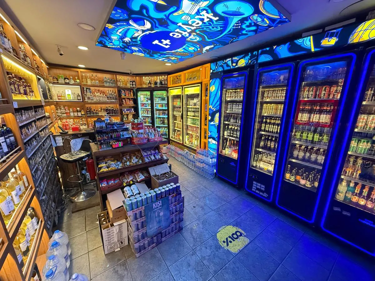 Alacaatlı'da Tekel Ürünü Siparişi